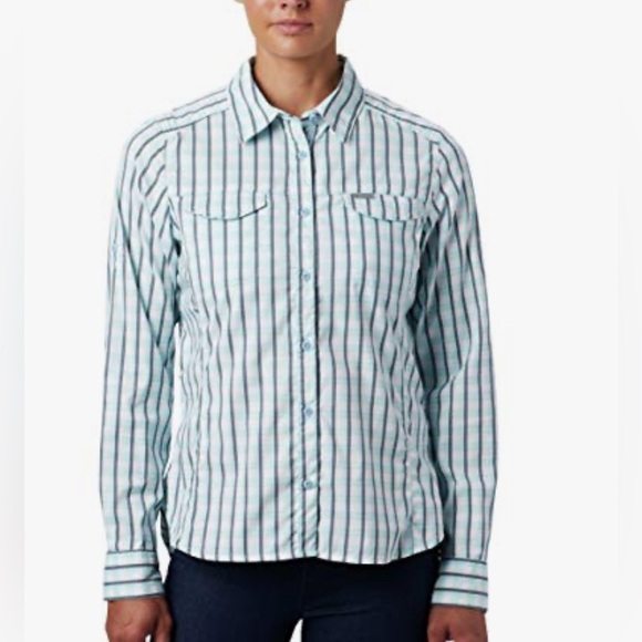 Columbia women’s plaid long sleeve button up athletic wear shirt. Size medium. - Picture 1 of 16